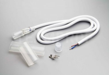 Фотография товара 'Teamprof Комплект подключения для дюралайта TPF-DL-2W-100-24V, белый провод'