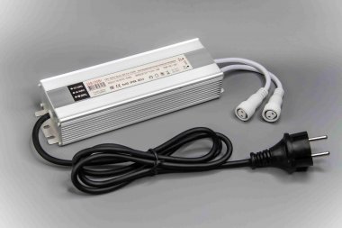 Фотография товара 'Teamprof TPF-SPS220AC/DC24-15 Импульсный источник питания 220/24 В'