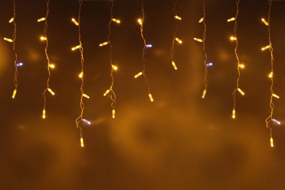 Фотография товара 'Teamprof Светодиодная бахрома 3х0.6м, мерцание, белый провод, желтая'