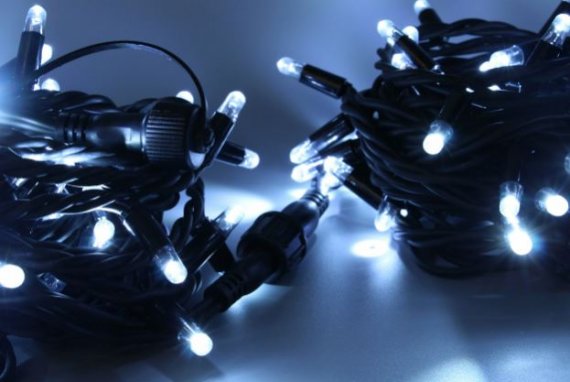 Фотография товара 'Teamprof Светодиодная гирлянда нить 10м, 24В, мерцание, черный провод'